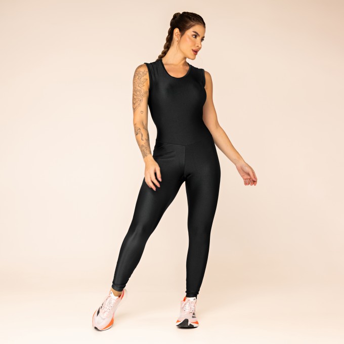 Macacão Leg Comfort Preto